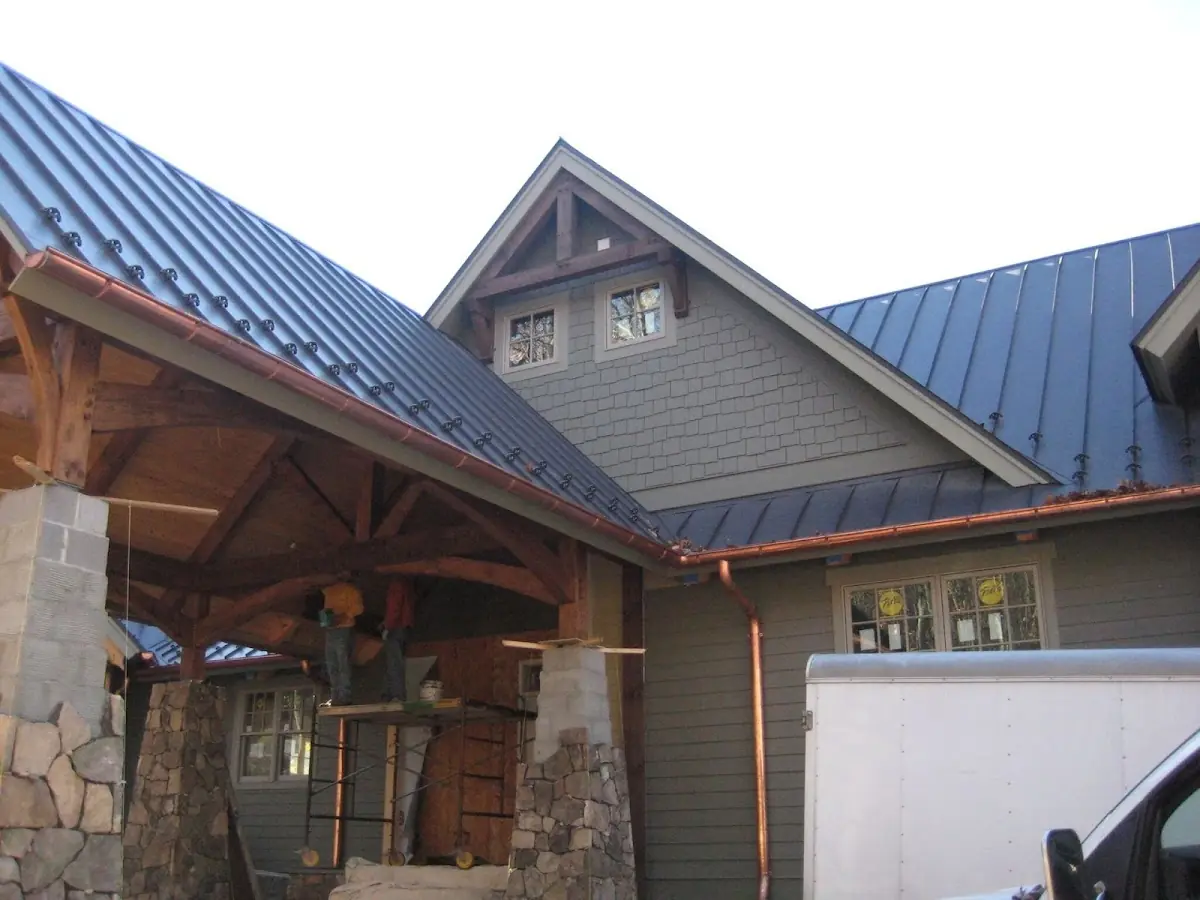 Craftsman Roofing team delivering quality roofing work in Virginia Highland